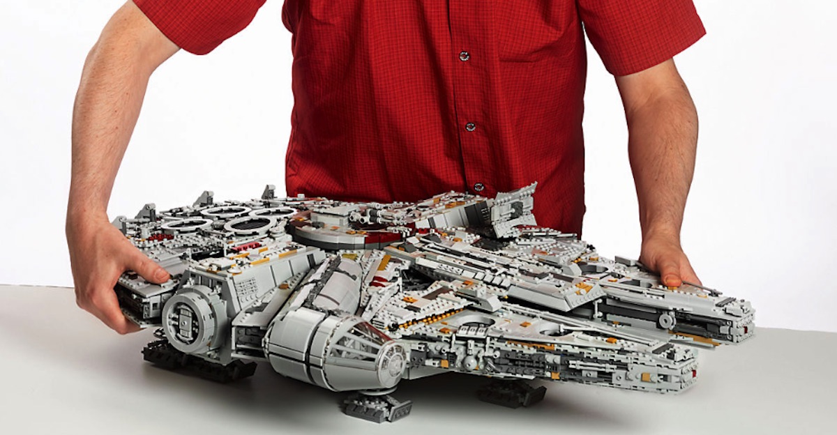 Тысячелетний сокол с LEGO
